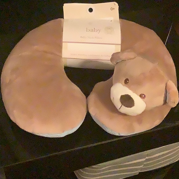Baby Neck Pillow - Picture 1 of 3